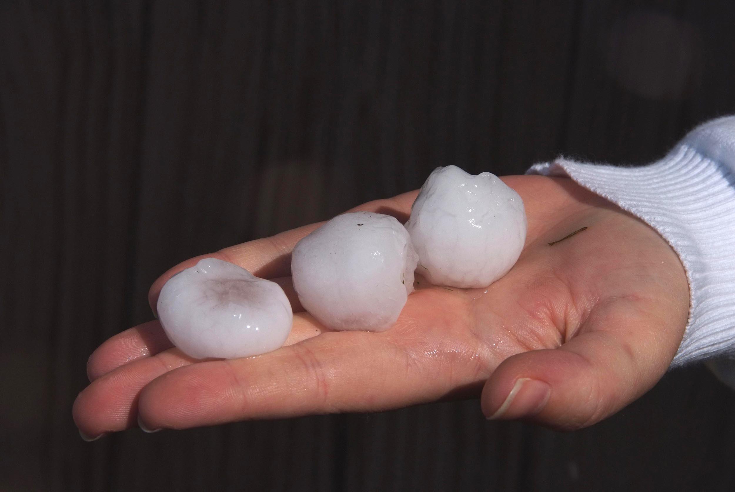 Grandine In Lombardia Settanta Tempeste Di Ghiaccio In Giorni