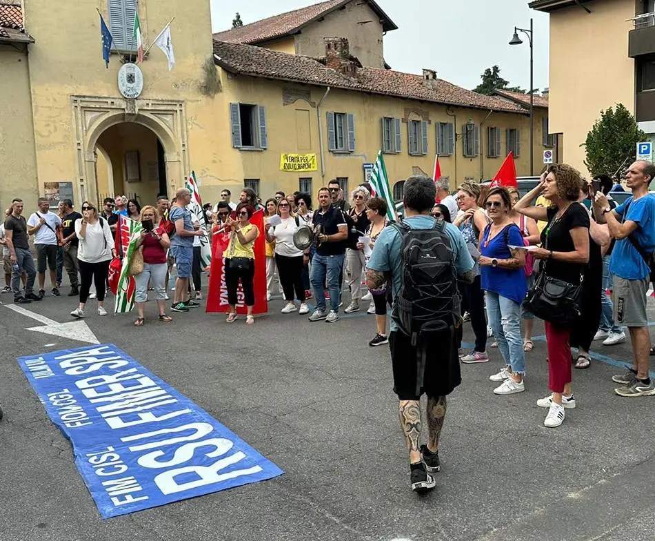 Fimer Vimercate, solidarietà in scadenza: appello di Fim e Fiom al ministro Urso