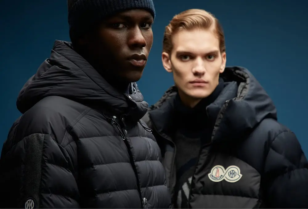 Moncler: omaggio all'Inter per celebrare i 70 anni del brand. Capsule con giacca e sciarpa