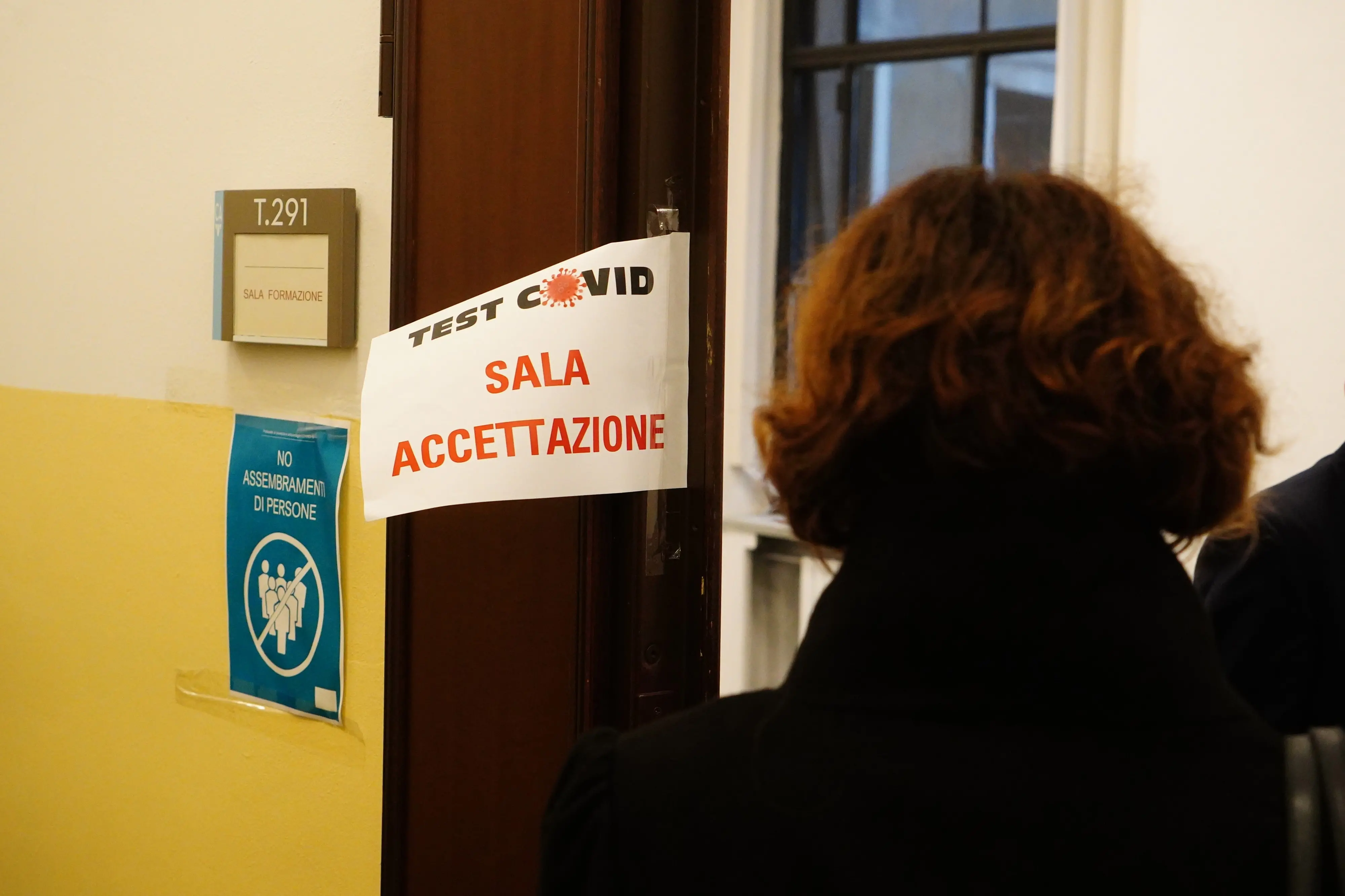 Coronavirus, Tribunale Milano: via al test di massa