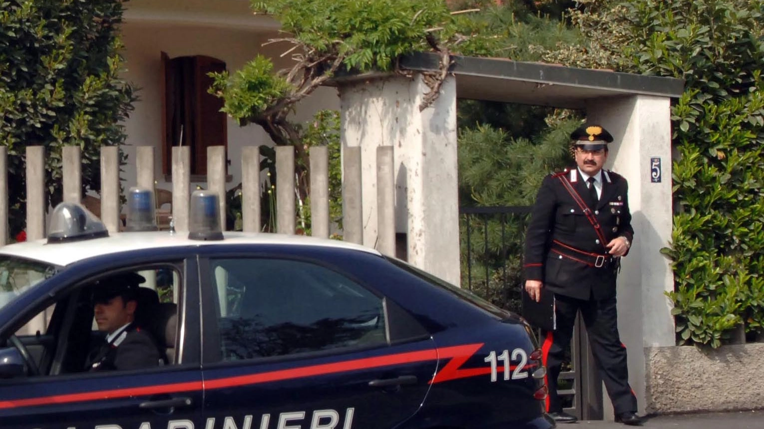 Rapina in villa a Cernusco, indagano i carabinieri di Pioltello