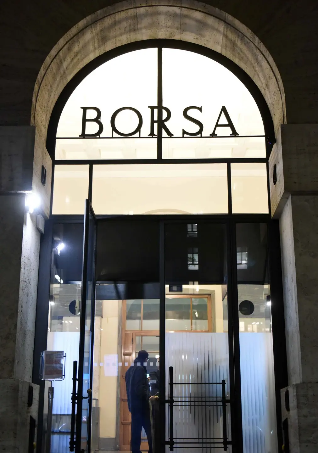 Borsa, countdown per l’addio a piazza Affari: ipotesi corso Italia 23 o Porta Nuova