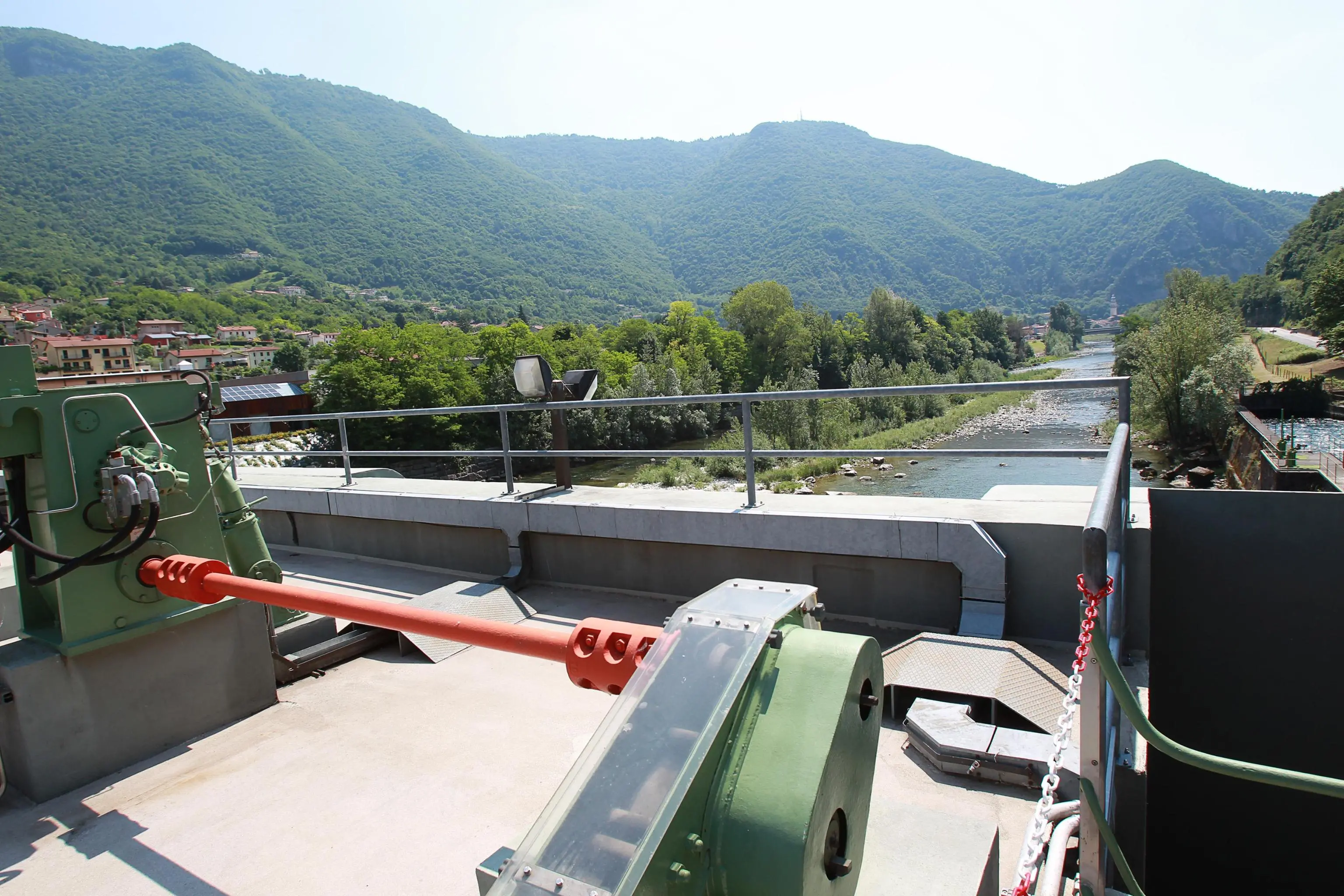 Lombardia, investimenti fermi e siccità: la crisi dell'idroelettrico