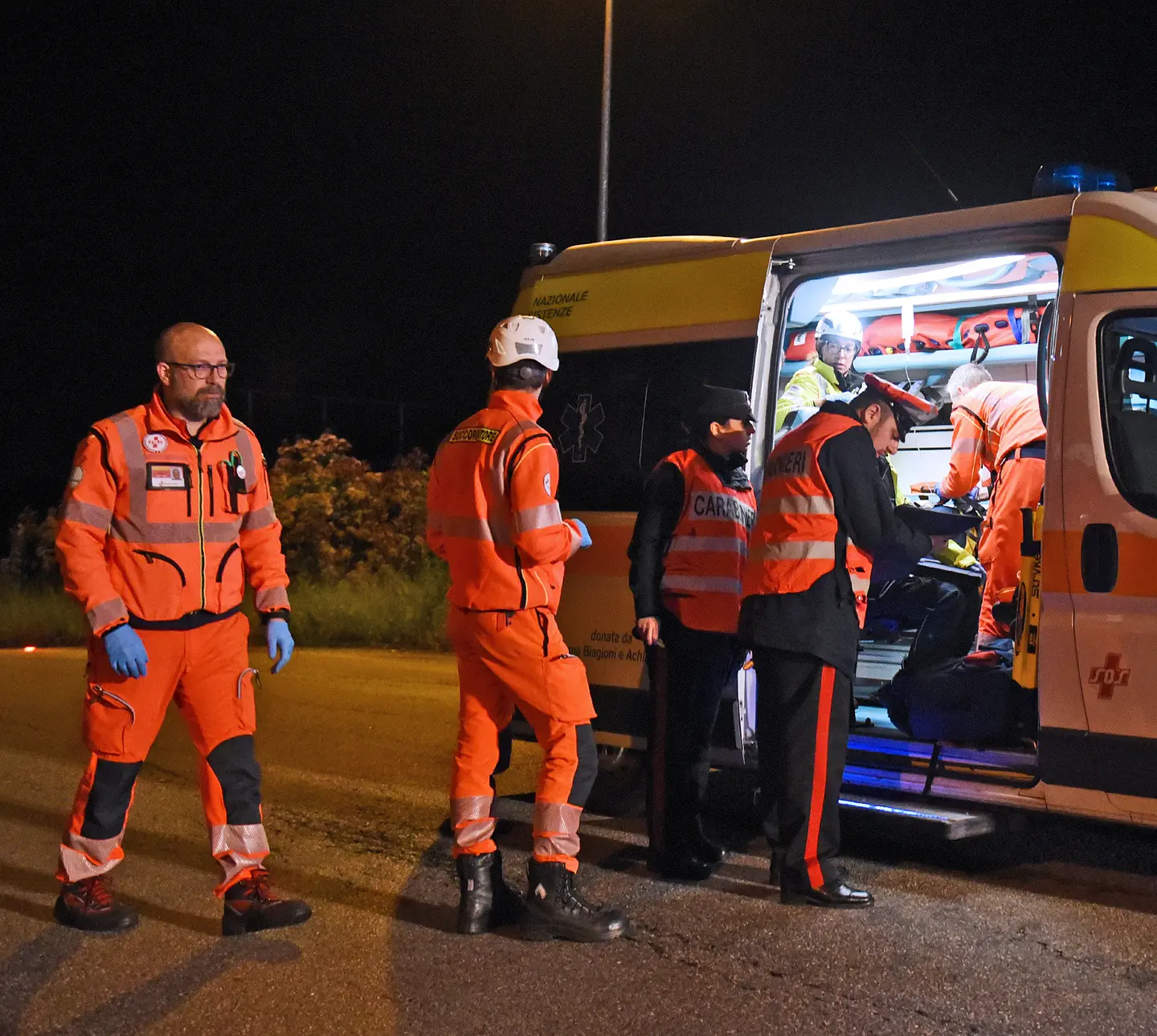 Nembro, accoltellati in servizio antidroga: migliorano i due giovani carabinieri