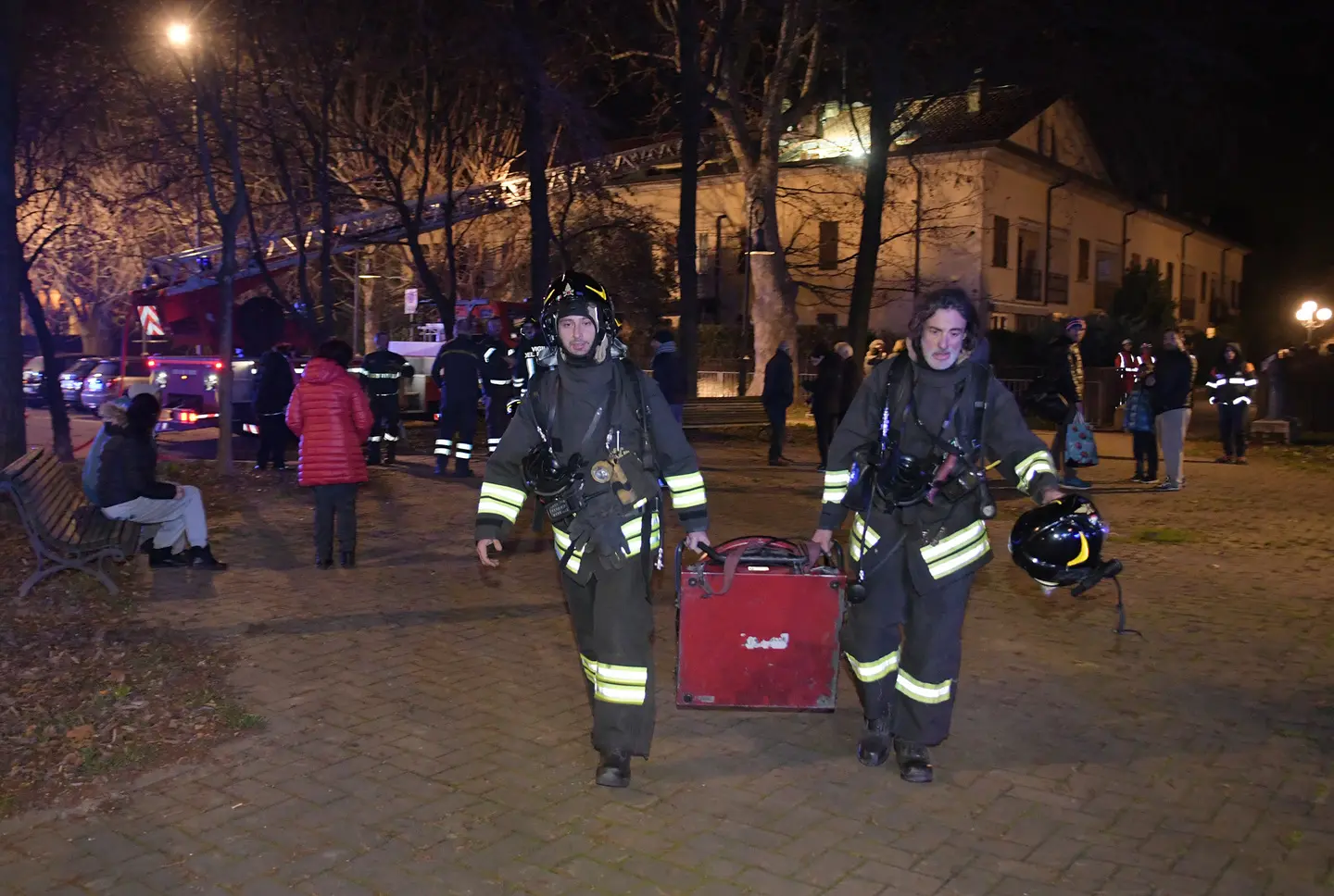 Cassina de' Pecchi, incendio in appartamento: muore il cane