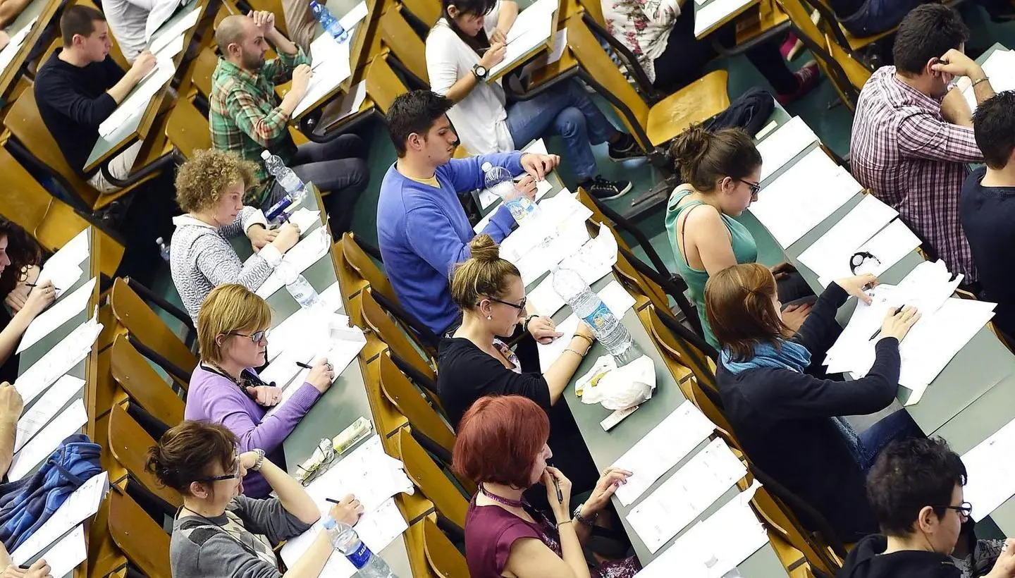 Pavia, tasse universitarie troppo alte: risarcimento per gli studenti