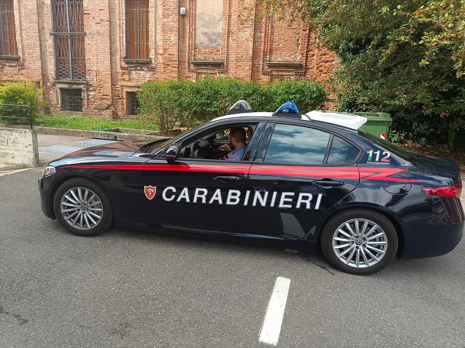 Casalpusterlengo, torna in azione la banda delle farmacie: rubati soldi e medicine