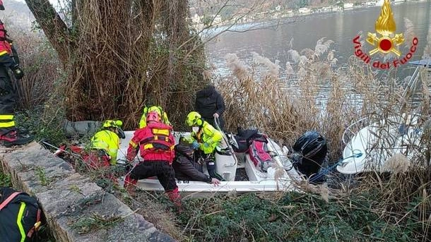 L'intervento per soccorrere i due feriti sul Lago di Lugano