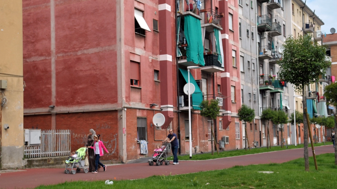 Case sequestrate e occupate abusivamente in Piazza Garibaldi