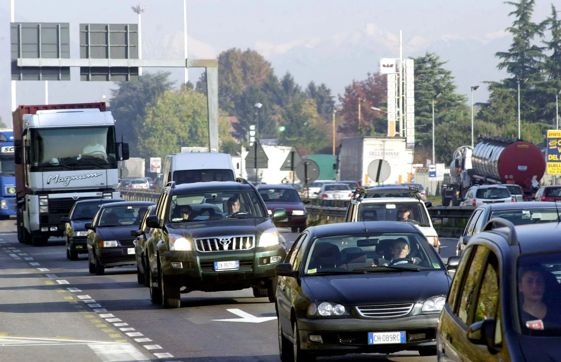 Statale 36, il grande esodo è cominciato: mezz'ora per percorrere 10 chilometri