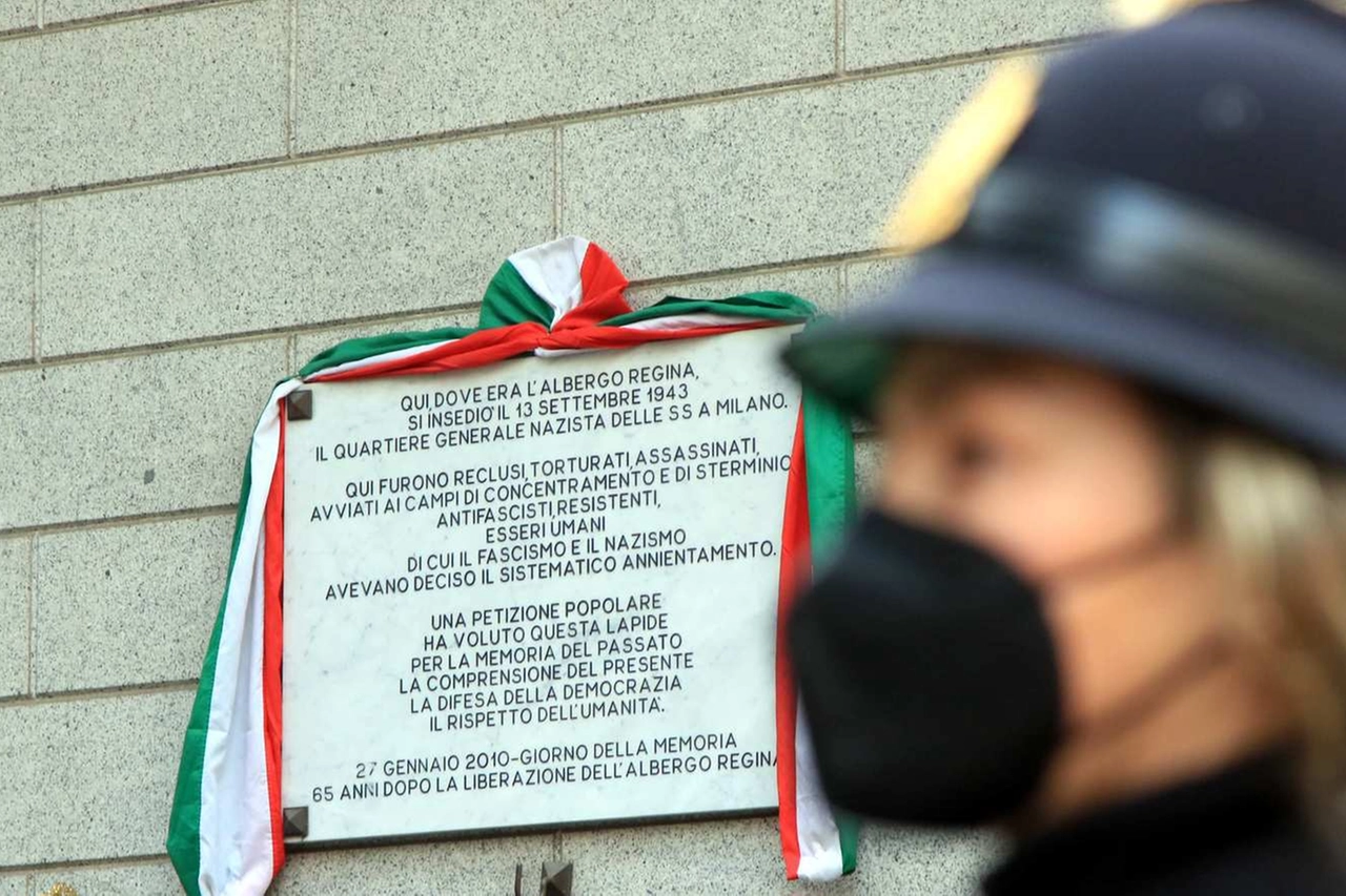 Giorno della Memoria, la cerimonia all'ex Albergo Regina