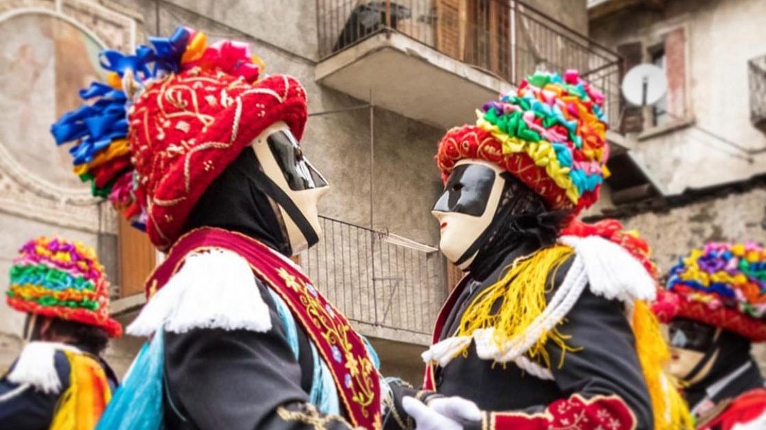 Carnevale: le maschere più famose della tradizione lombarda - Verdenero