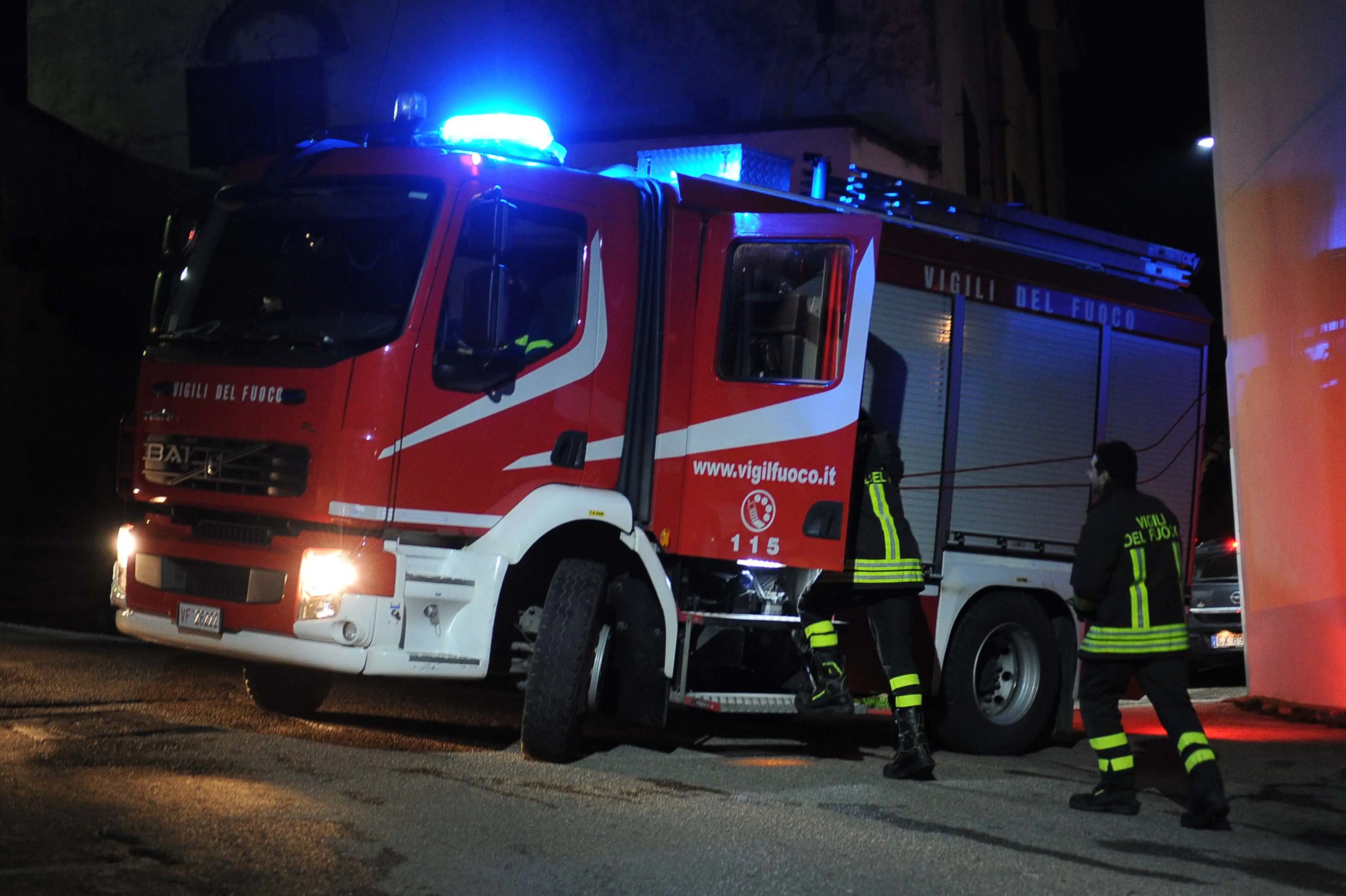 Solbiate Olona, incendio al golf club