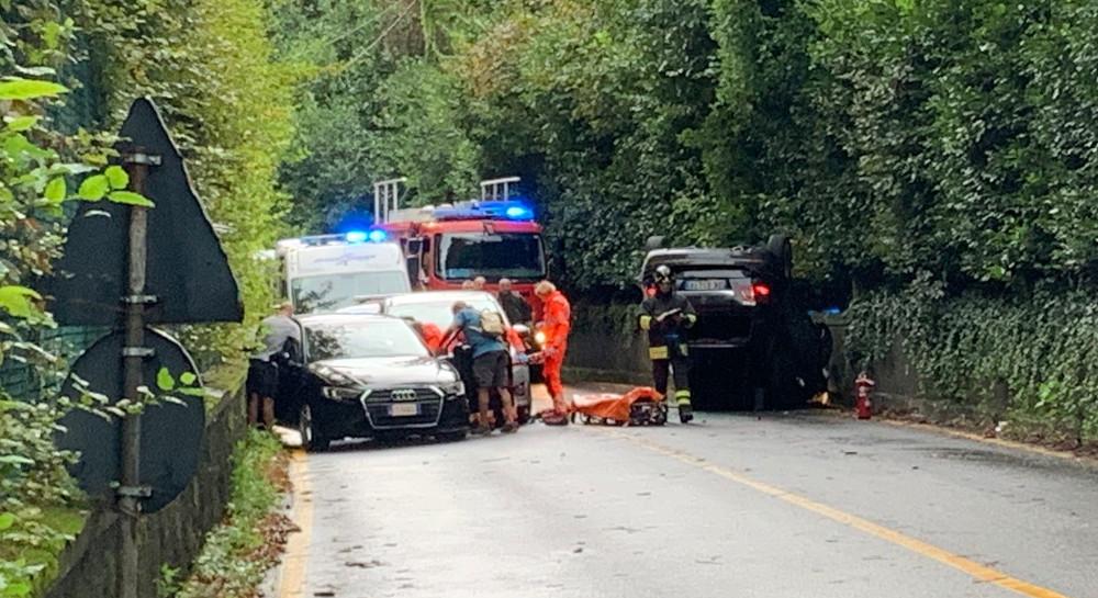 Imbersago Incidente Tra Auto Sulla Sp Vicino A Villa Moratti Tre Feriti