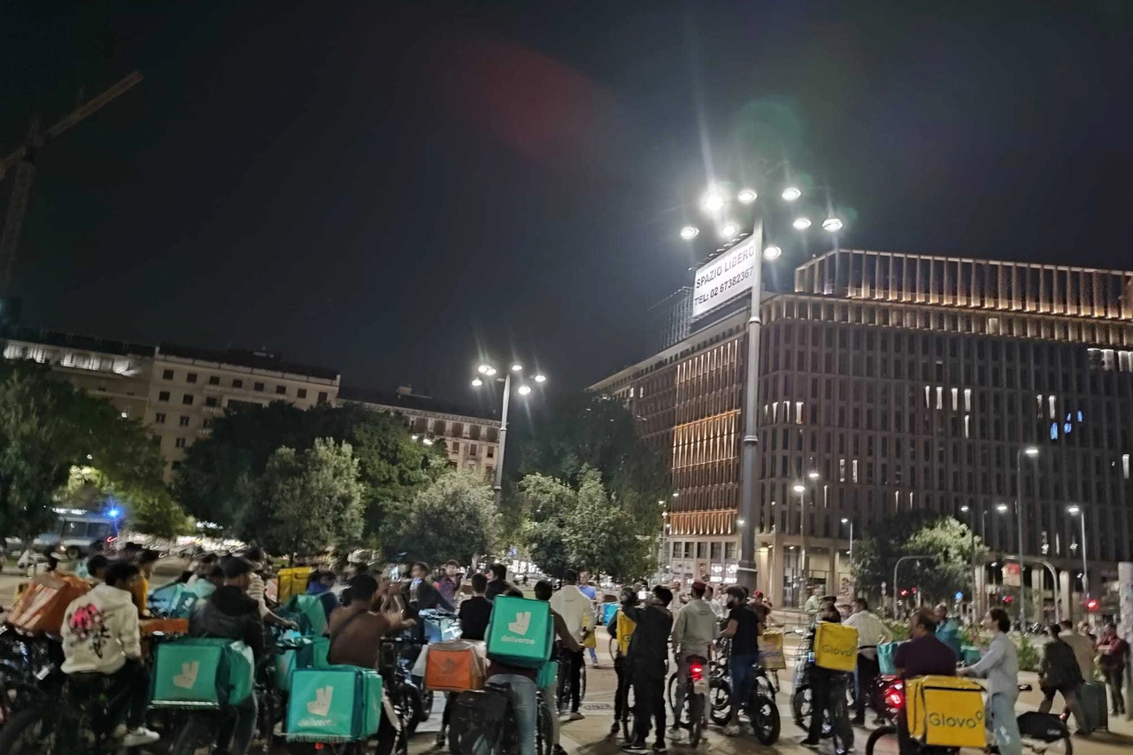 I 200 rider venerdì sera in Stazione Centrale