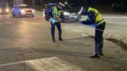 In via Goriziaa Rho è intervenuta la polizia locale (foto repertorio)