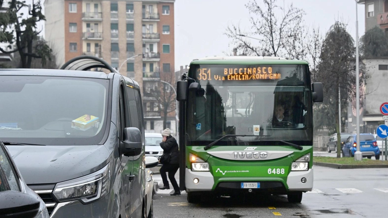 Il sindaco di Buccinasco: «Continua la battaglia per potenziare i mezzi» E si dichiara disponibile a dare anche più soldi ad Atm per prolungare i percorsi