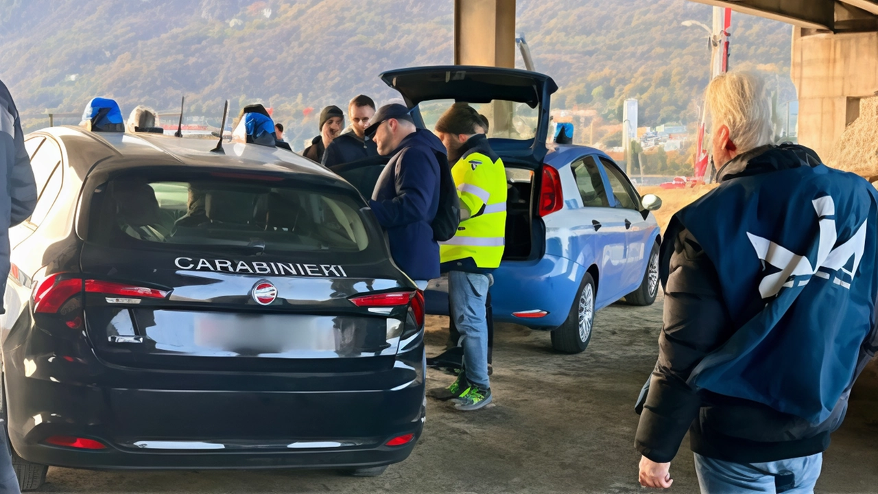 Blitz nel cantiere olimpico sul lago. Controllati operai e società