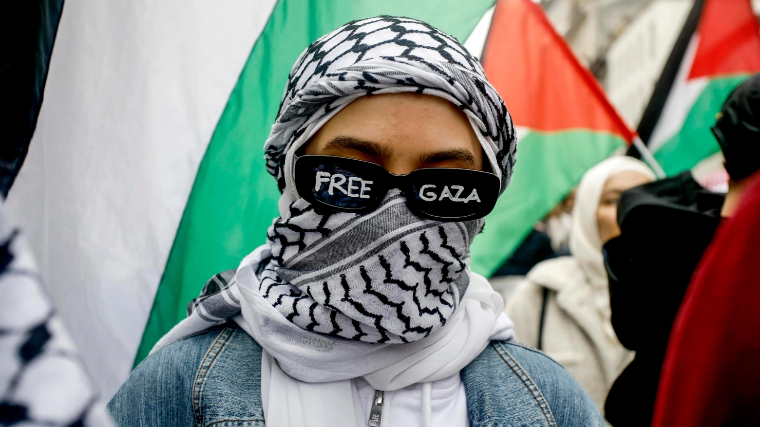 Corteo "Stop al genocidio in Palestina. Libertà per Anan Yaeesh"