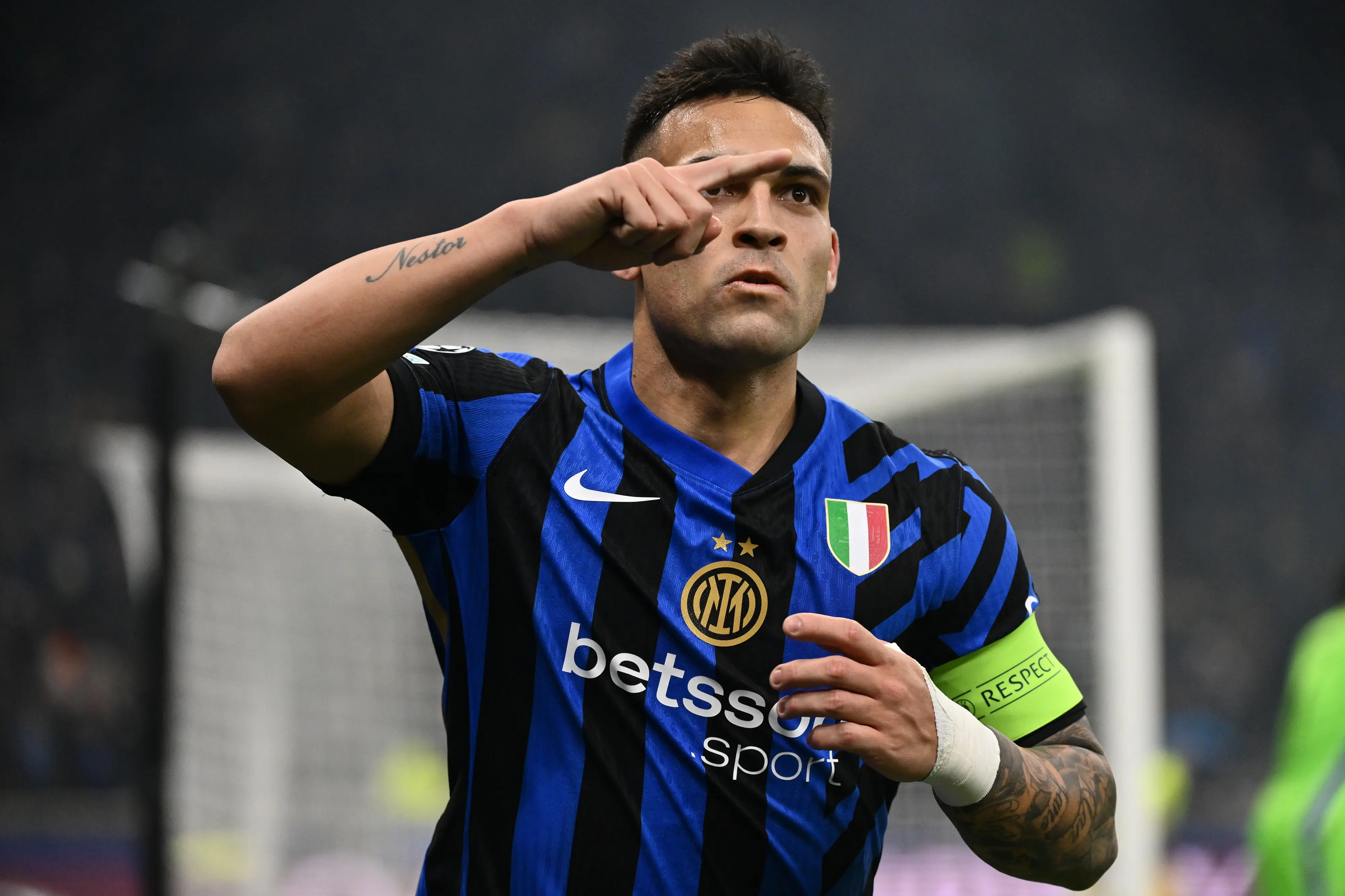 Inter subito agli ottavi: tris di Lautaro che raggiunge Mazzola