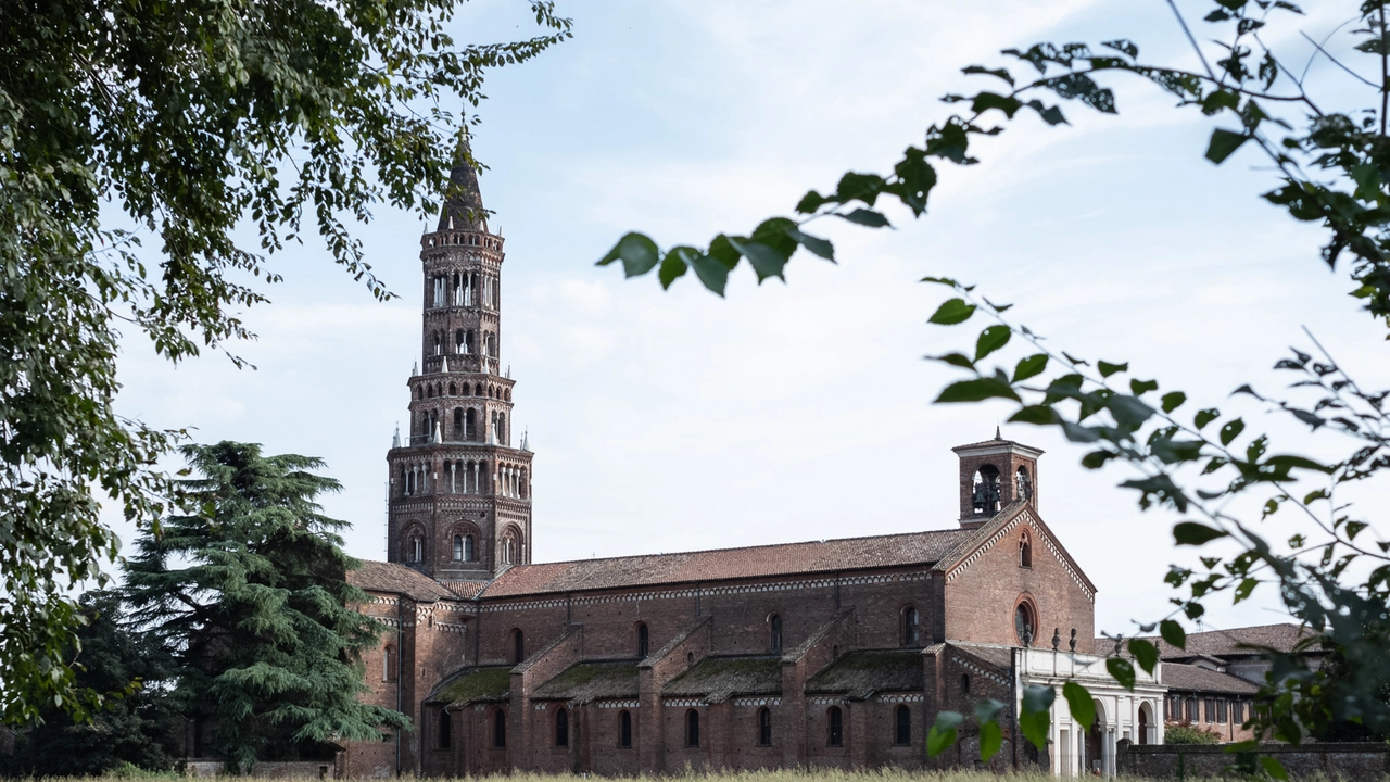 L’abbazia di Chiaravalle, costruita a partire dal 1135 e consacrata nel 1221 (Foto Davide Canella)