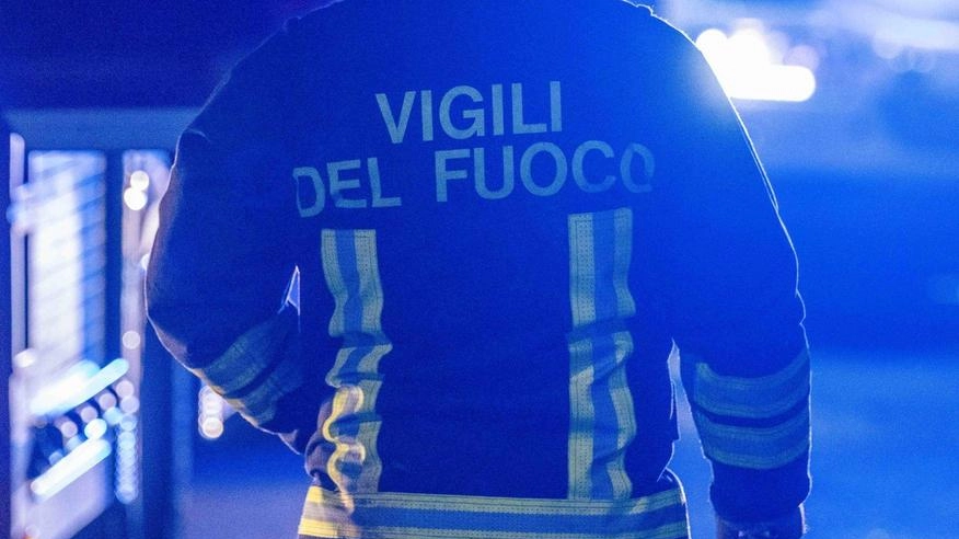 Brescia, tragedia sfiorata nella notte tra lunedì e martedì al Civile. La 74enne sottoposta a ossigenoterapia ha acceso una sigaretta. Le fiamme hanno intaccato il materasso, evacuato il reparto.