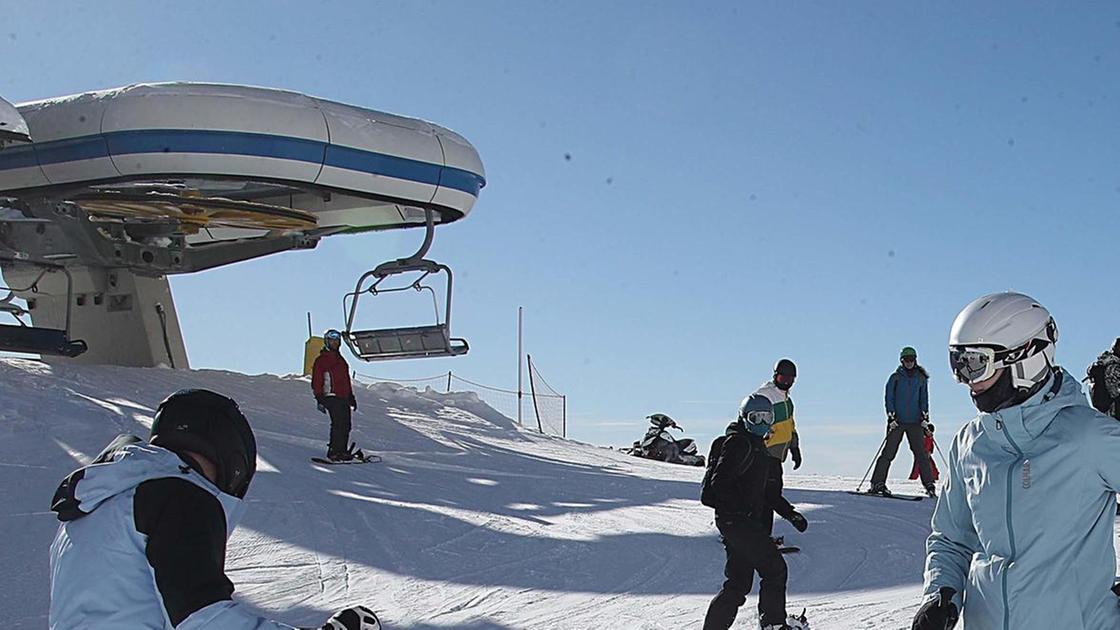 Apertura della stagione sciistica a Livigno, Bormio e Valmalenco: piste pronte e neve perfetta