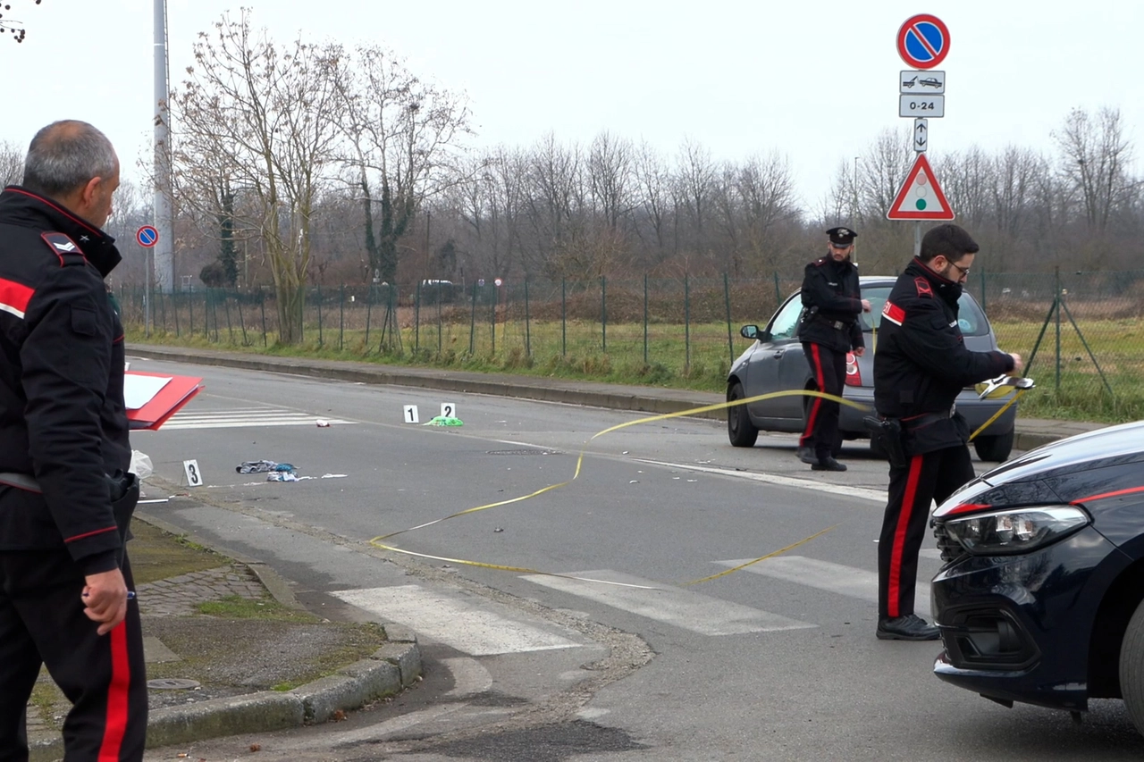 I rilievi dei carabinieri a Villasanta (Frame da video localTeam)