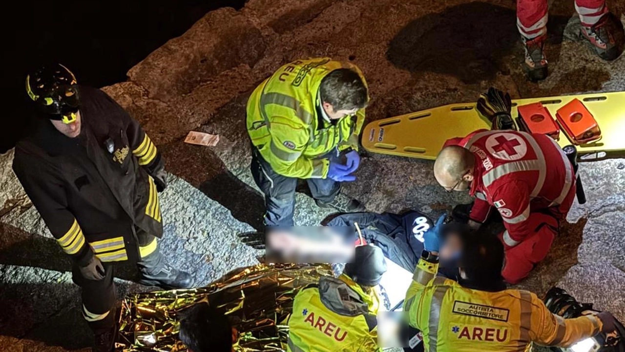 Domenica nella piazza centrale del capoluogo valtellinese sono stati chiamati anche i vigili del fuoco e gli specialisti del Saf