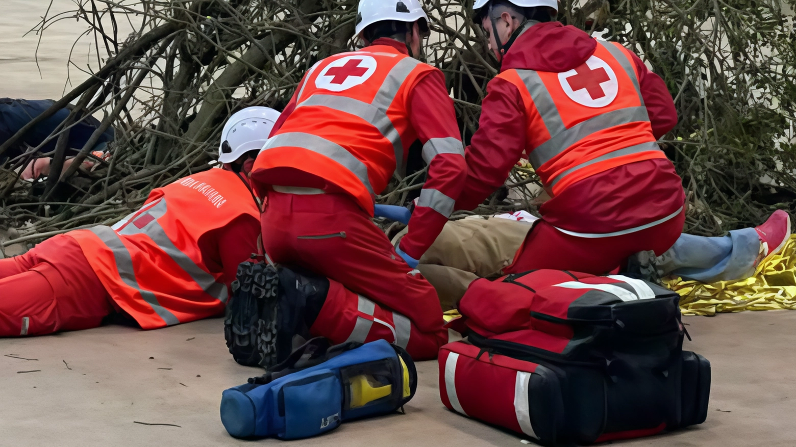 Edificio crollato e ricerca dispersi. Esercitazione ok