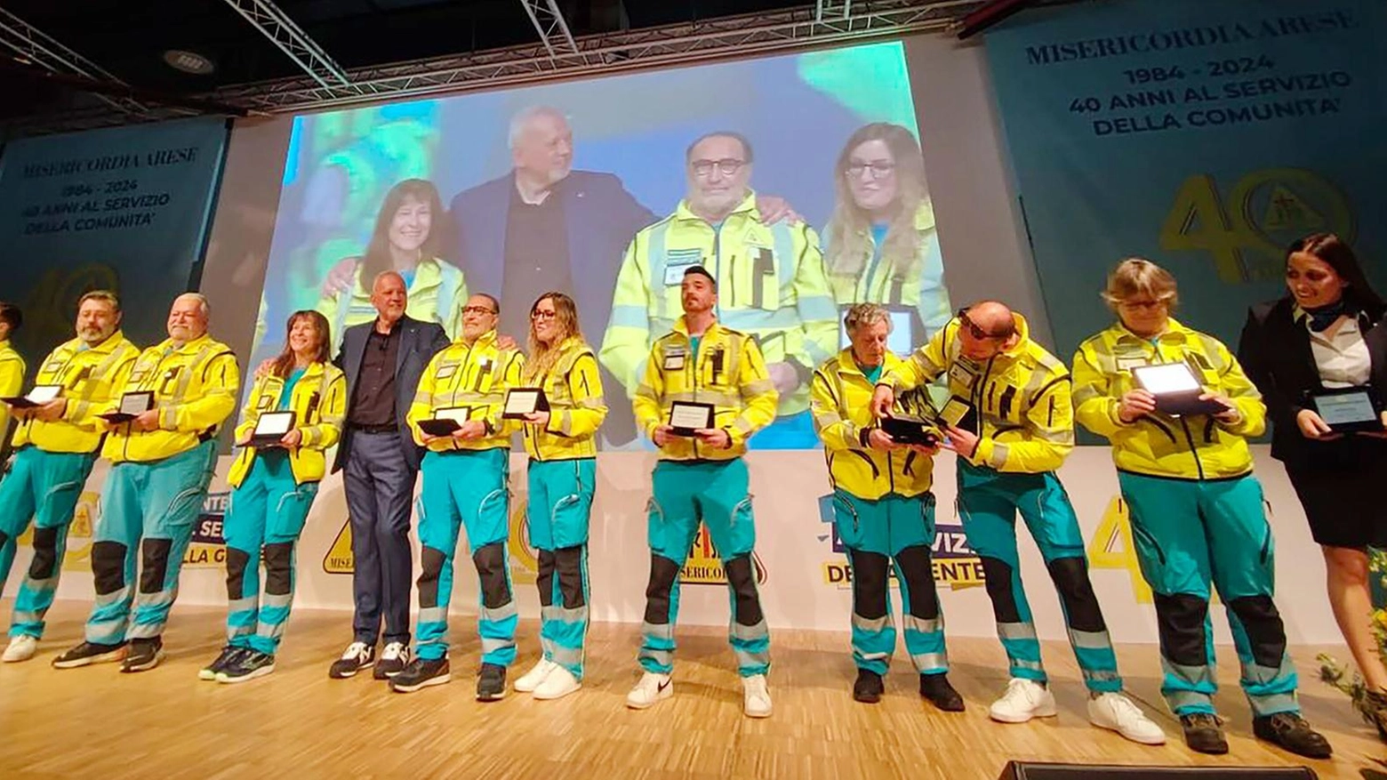 Misericordia in festa. L’esercito di volontari  da quarant’anni al servizio della gente