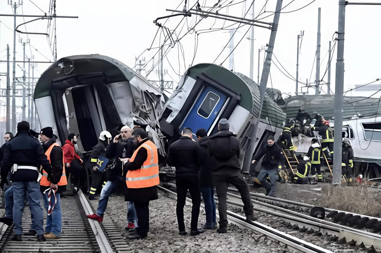 I convogli accartocciati sulla linea Milano-Treviglio la mattina del 25 gennaio 2018