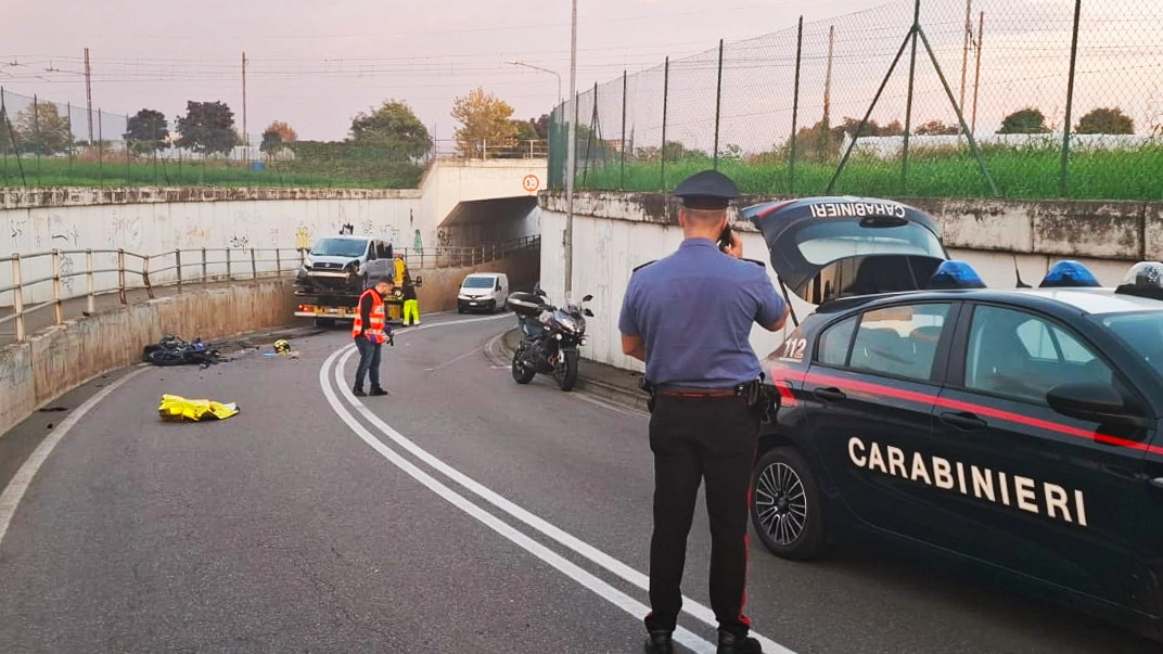 I rilievi dopo l'incidente a Levate (Bergamo)