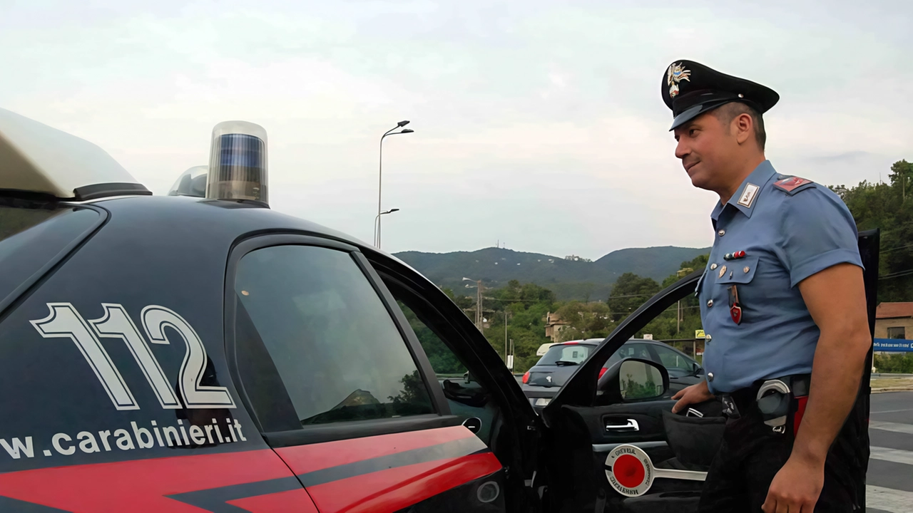 La lite è cominciata nel parcheggio di Casteggio, davanti al supermercato Carrefour lungo la via Emilia