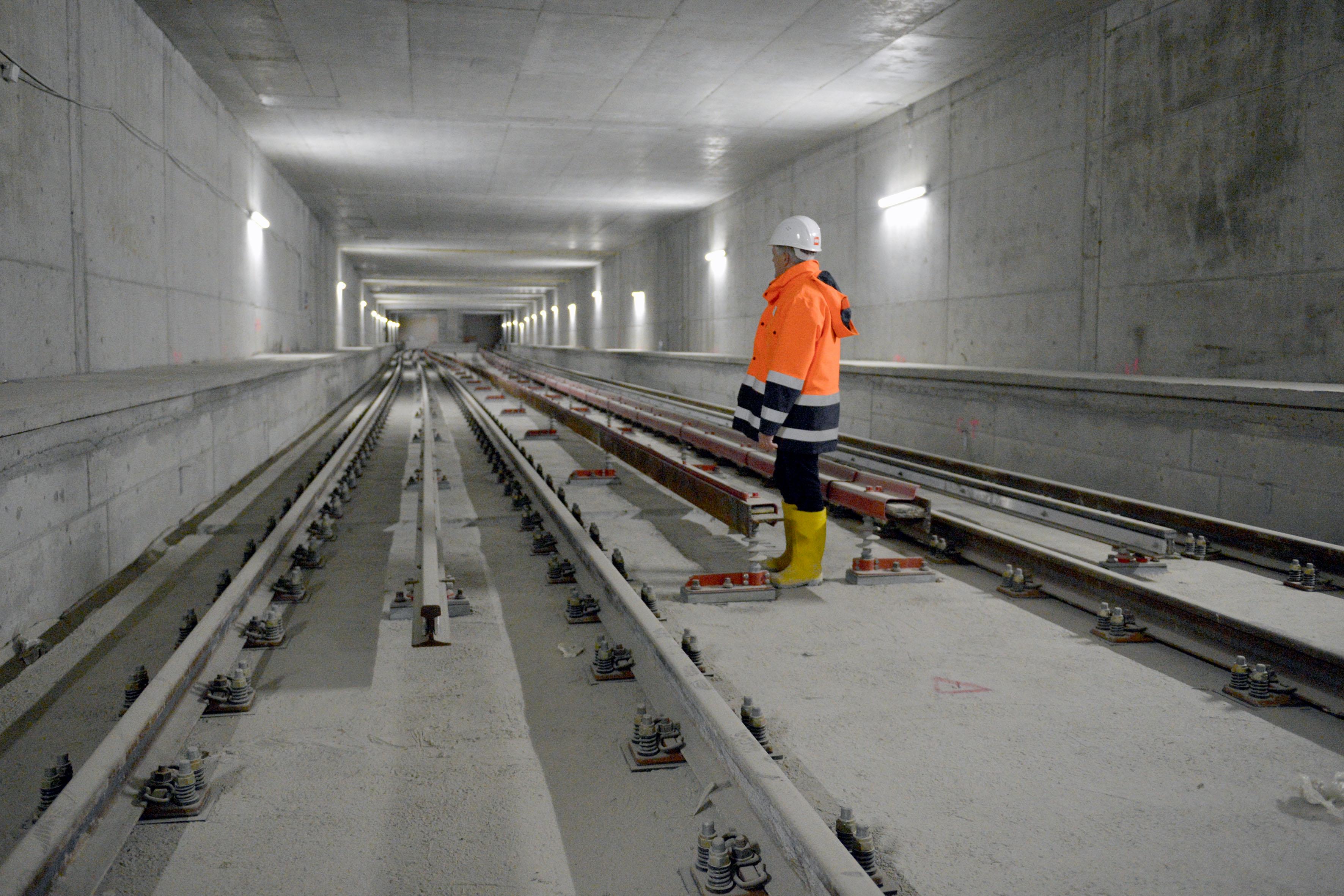 Legge di bilancio, taglio di 7 milioni per la metropolitana: a rischio la fermata Restellone?