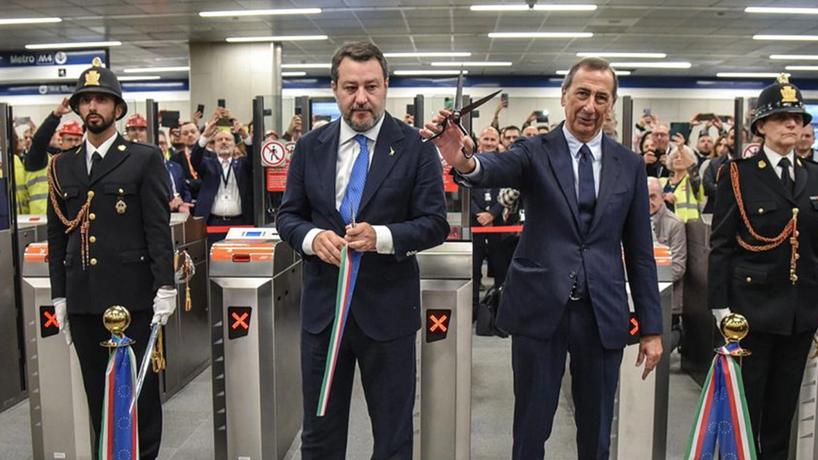 Il ministro per le Infrastrutture Matteo Salvini col sindaco di Milano Beppe Sala alla recente inaugurazione della linea 4 della metropolitana