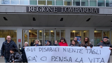 I contributi per la disabilità. La Regione ridimensiona i tagli ma la protesta non si ferma:: "No allo stop delle nuove richieste"