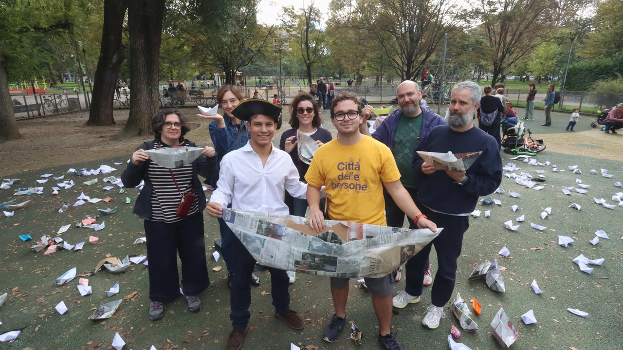 Un momento del flash mob organizzato al parco Don Giussani