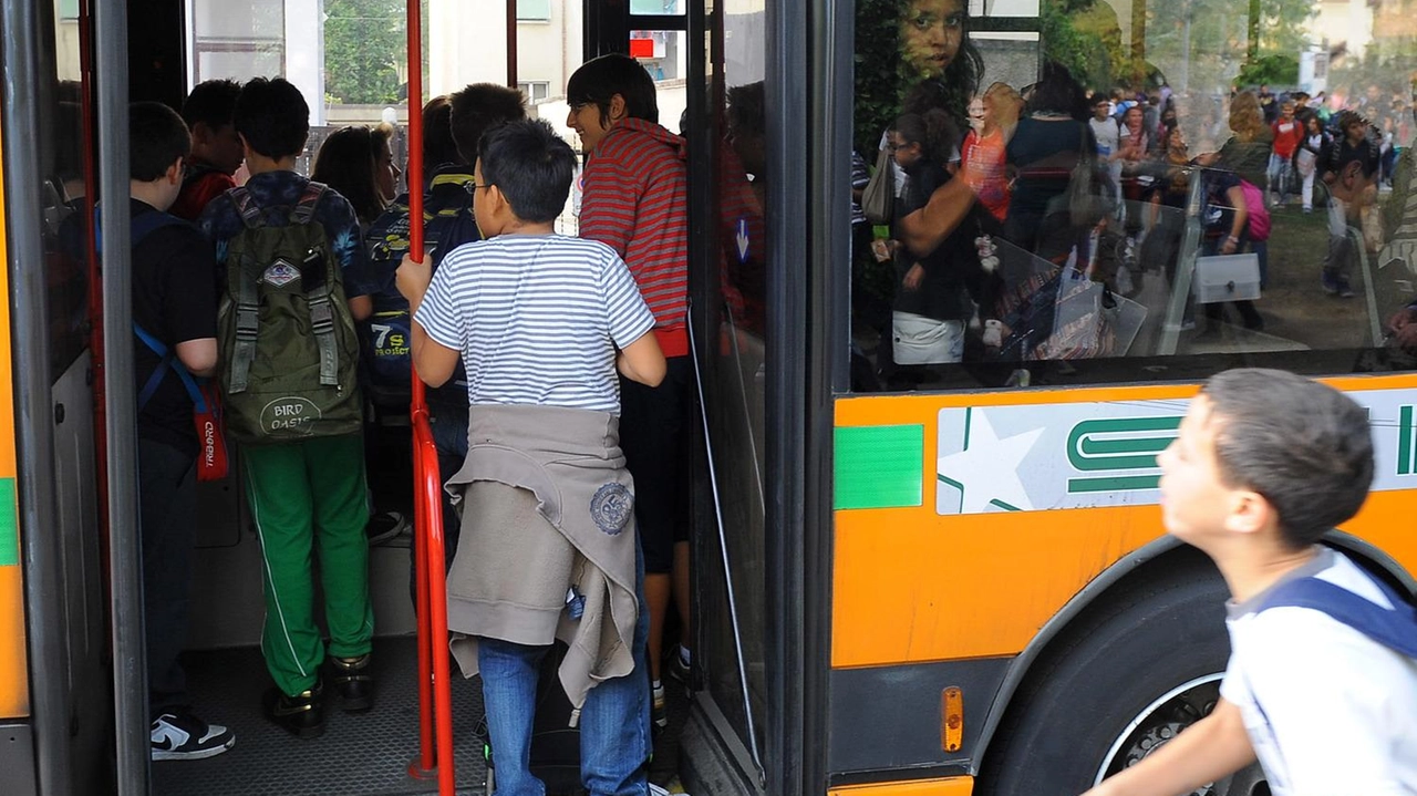 I bambini di Bareggio e San Martino potranno contare sul servizio scuolabus Nei prossimi mesi verranno introdotte tariffe agevolate per le famiglie