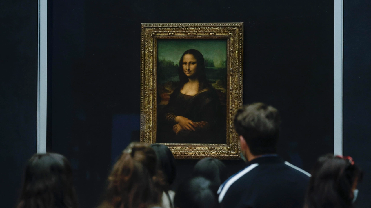 Il Louvre va ristrutturato e la Lombardia ci prova: “Date a noi La Gioconda”