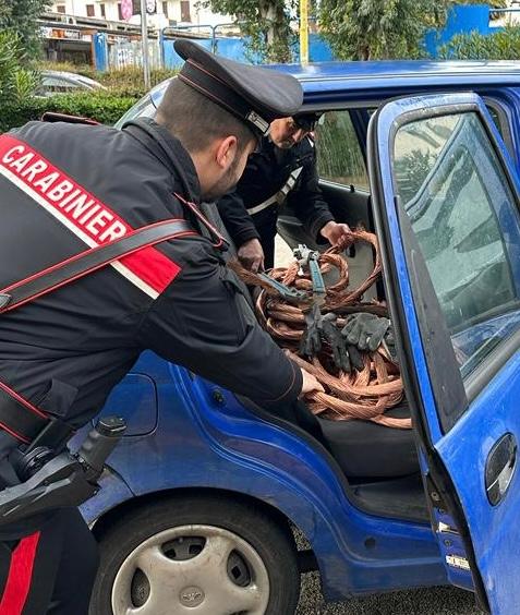 Razzia di oro rosso a Casalbuttano, ladri di rame traditi dai video: cinque denunce