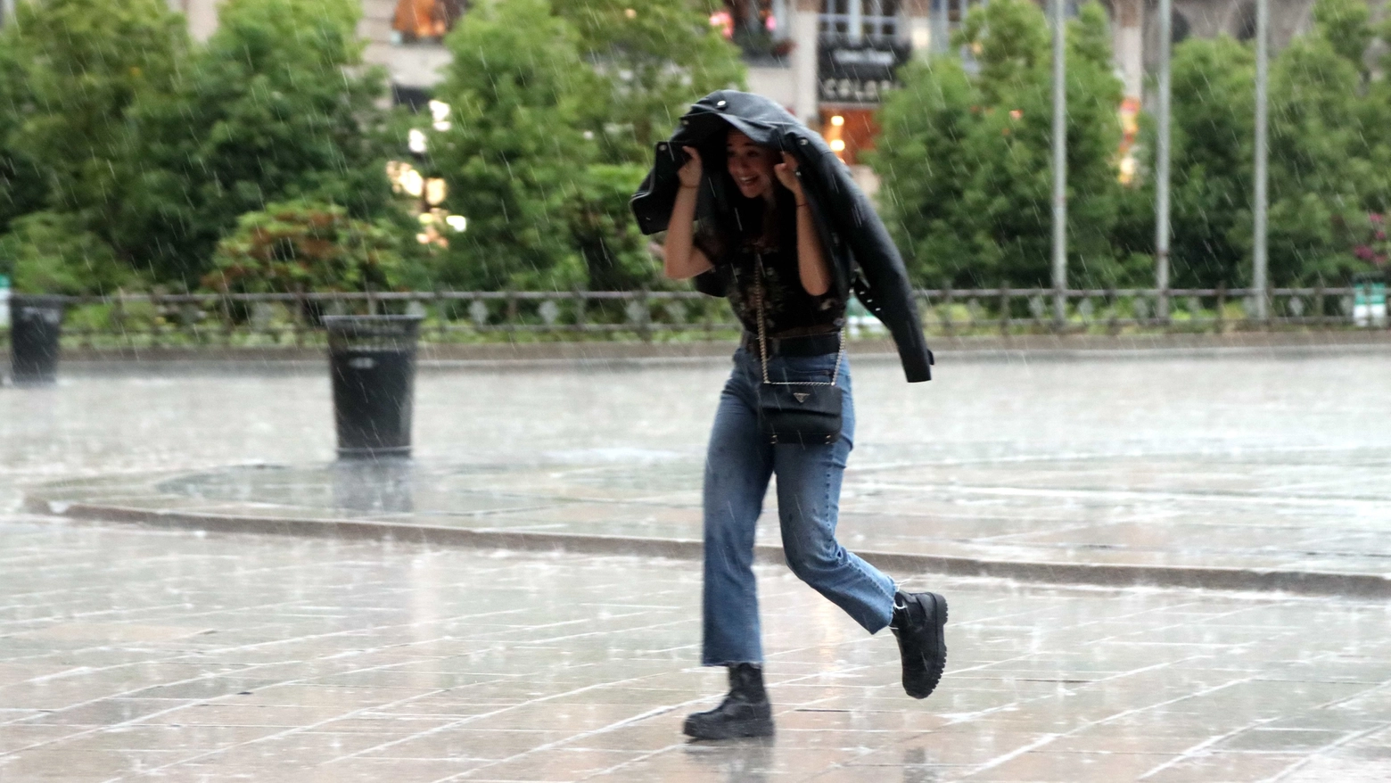 Pioggia primaverile a Milano