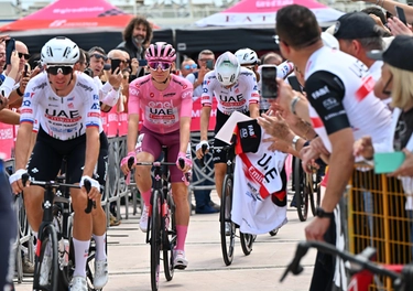 Il Giro d’Italia 2024 fa tappa a Livigno: tutti gli eventi dal 19 al 21 maggio con i The Kolors e Sonny Colbrelli