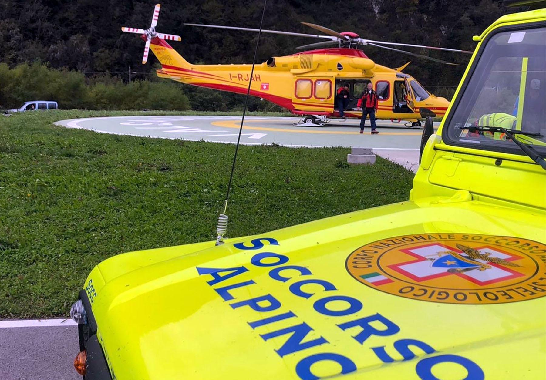 Cercatore di funghi milanese cade in un dirupo e muore, la tragedia in Liguria