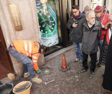 Milano non dimentica l’orrore. In arrivo 26 pietre d’inciampo: "Tutta la città sarà coinvolta"