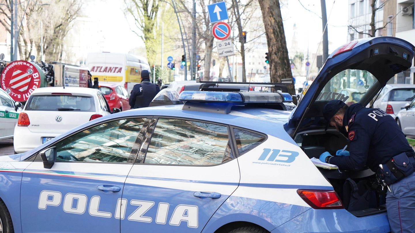 Polizia in una foto d'archivio Imagoeconomica