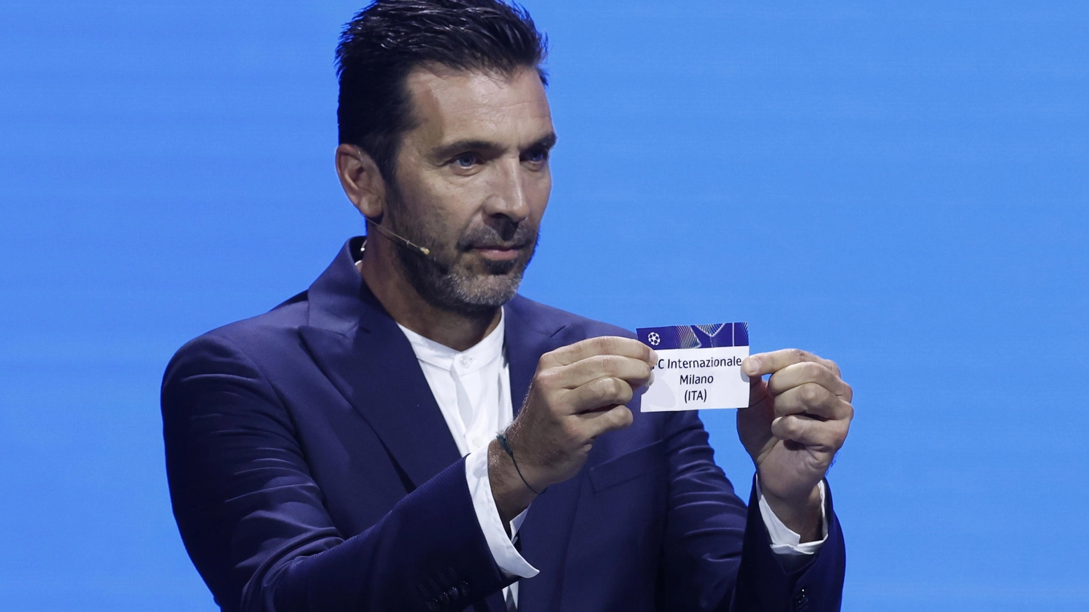 Gianluigi Buffon durante i sorteggi