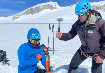 Oltre 40 metri di neve sui ghiacciai: inverno record in Lombardia