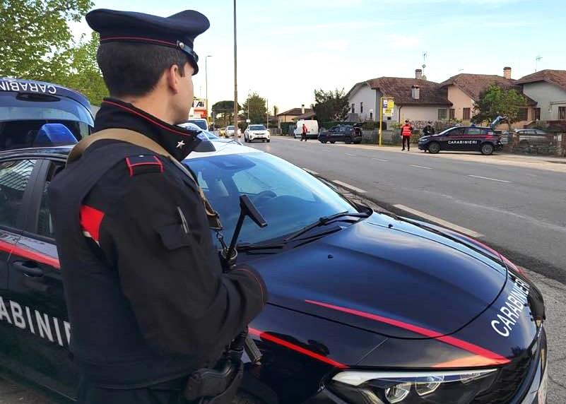 Inseguimento ad alta velocità ad Arese con una Fiat 500 rubata