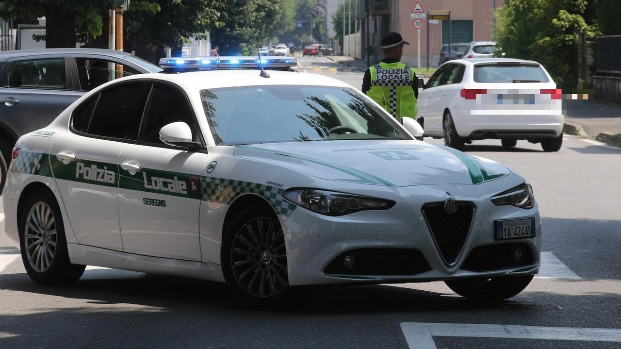 La polizia locale di Seregno (foto di archivio)